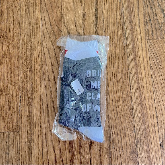 “Bring me a glass of wine” Socks - Picture 3 of 4